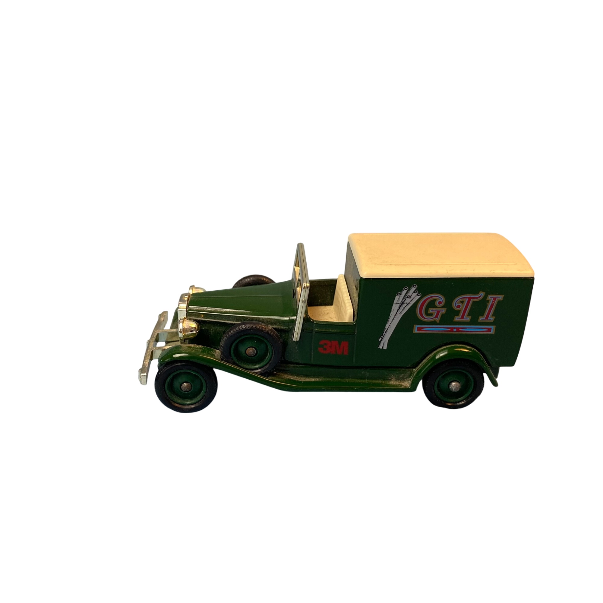 Voiture miniature Bon état -  reconditionné disponible sur Label Emmaüs